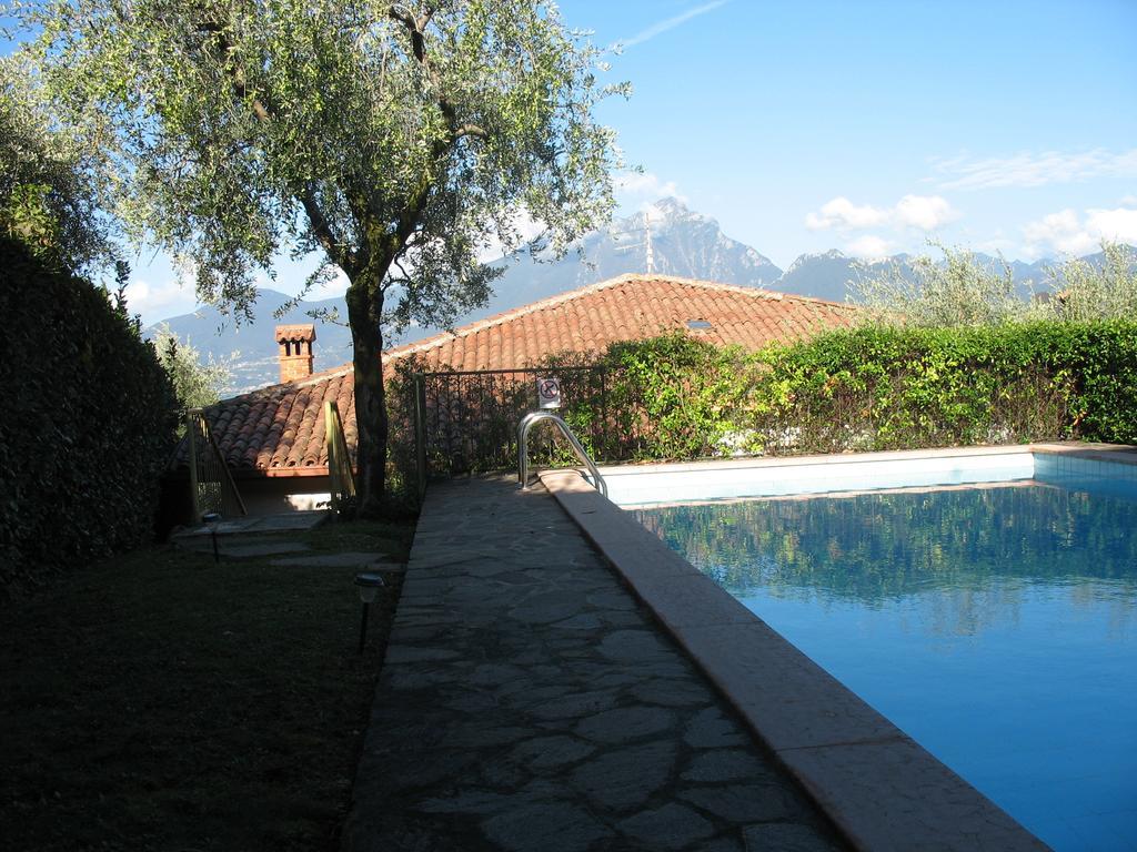 Villa Patrizia Torri Del Benaco Exterior foto