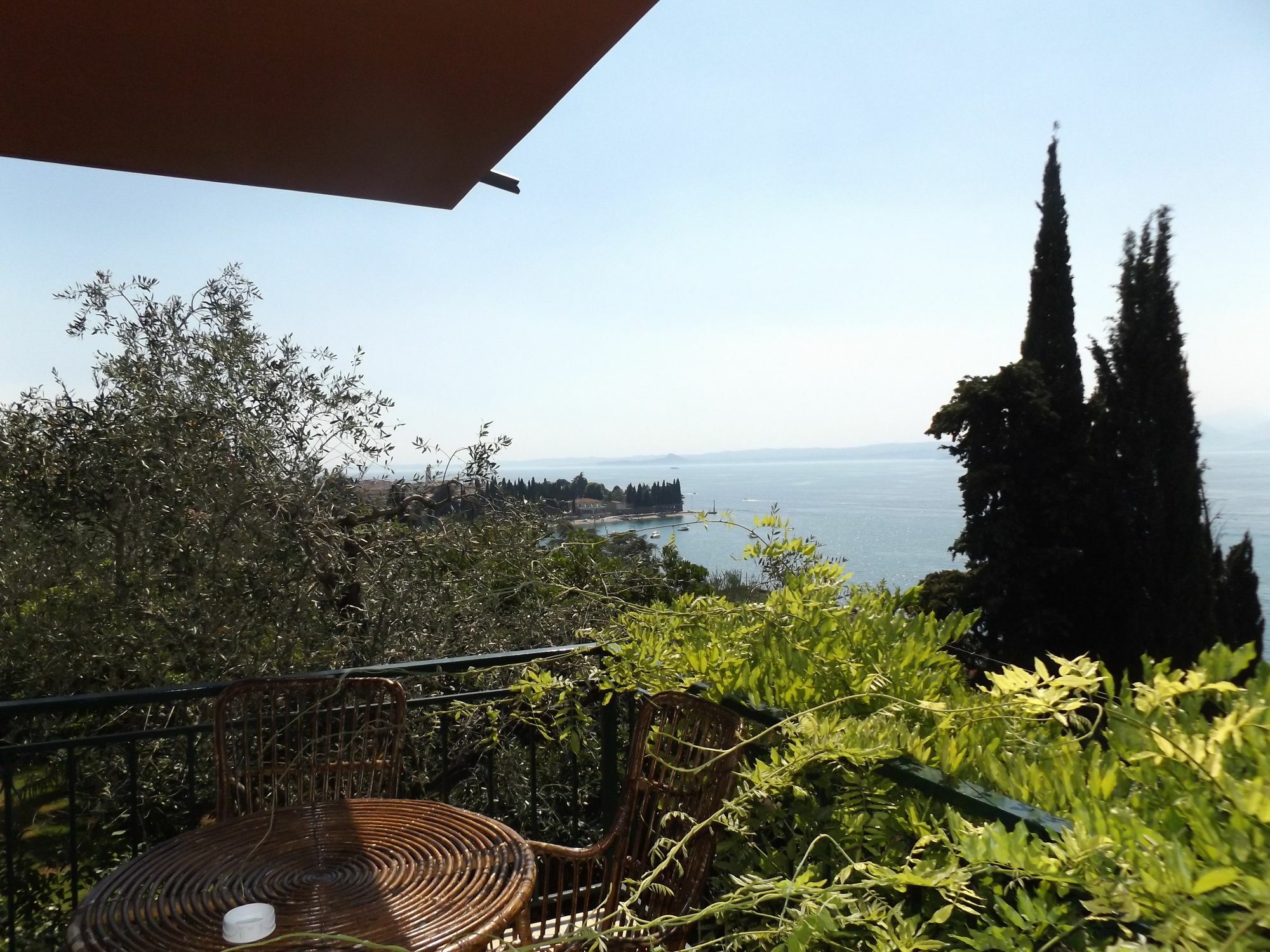 Villa Patrizia Torri Del Benaco Exterior foto